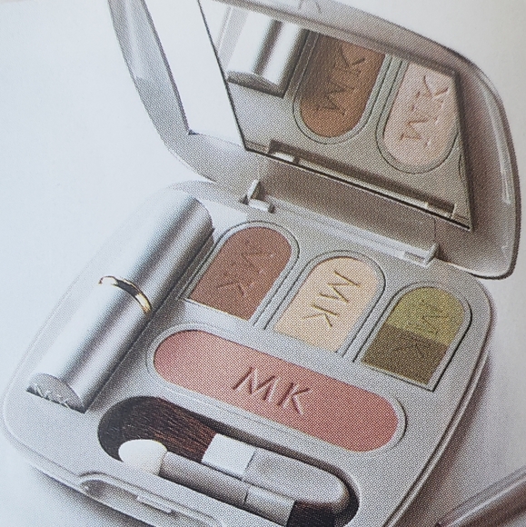 🆕️MK- Compact - Picture 8 of 8